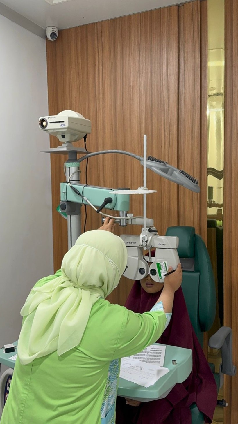 baksos cek mata anak oleh RS Visindo